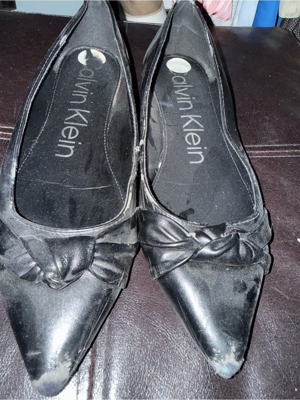 Calvin Klein Women's Black Pointed-Toe Knot Ballet Flats